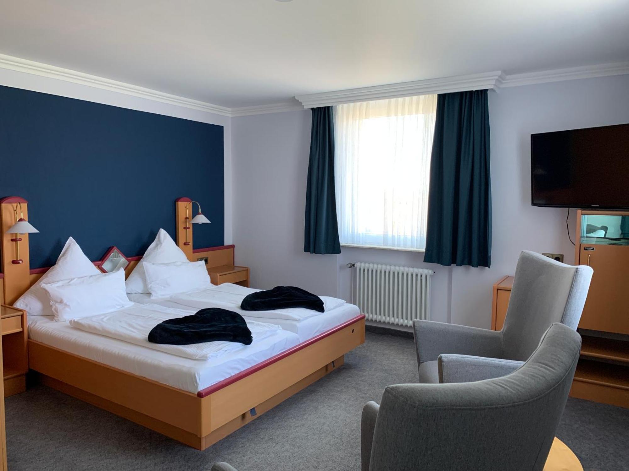 Seehotel Neue Liebe Куксхафен Экстерьер фото