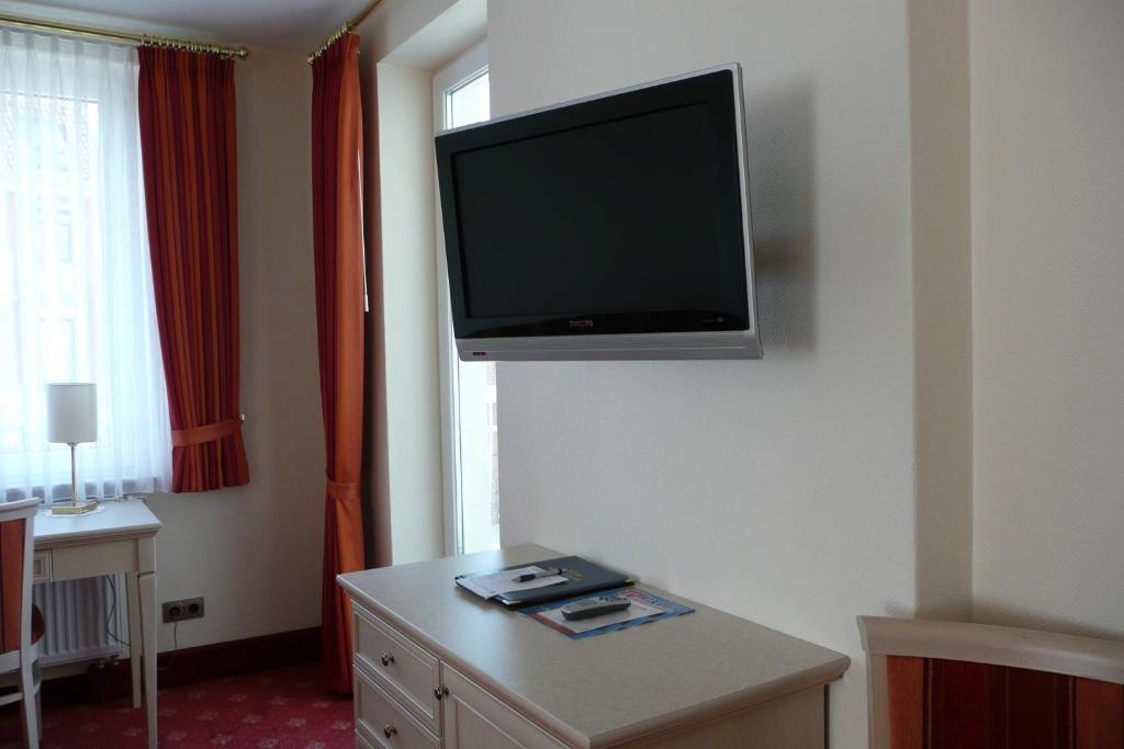 Seehotel Neue Liebe Куксхафен Номер фото