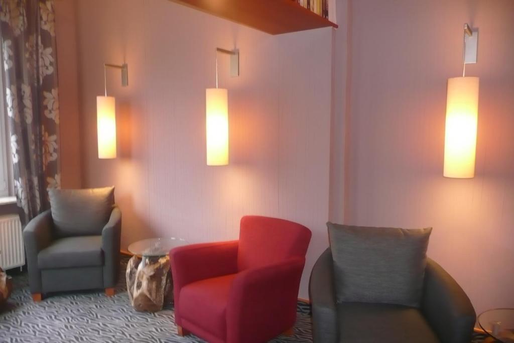 Seehotel Neue Liebe Куксхафен Экстерьер фото
